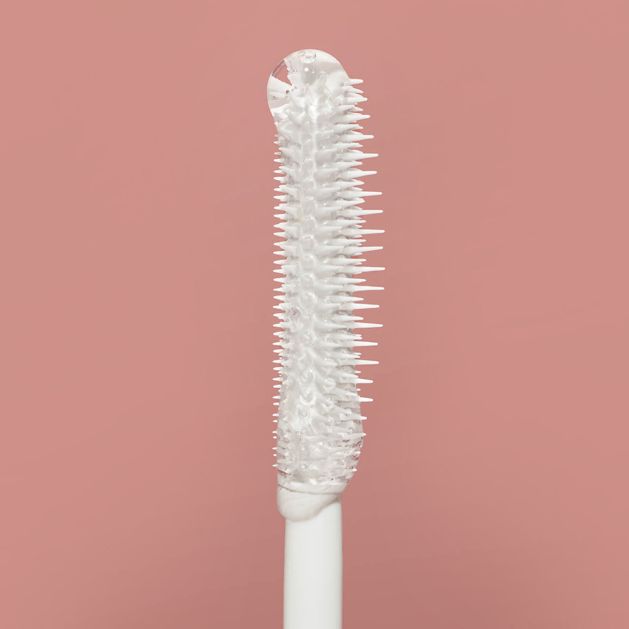 KITSCH Styling Taming Wand — before and after model shot — Lightweight, clear formula smoothes strands without stickiness or white residue — instantly tames frizz, flyaways, and baby hairs while boosting shine