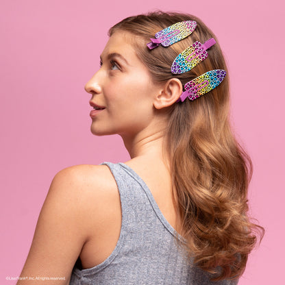 Lisa Frank x KITSCH XL Creaseless Clips Rainbow Leopard — Model