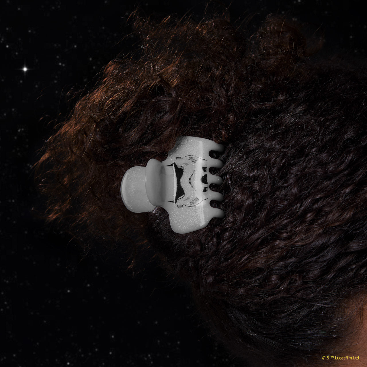 Star Wars x Kitsch Stormtrooper Glitter Cloud Clip - on-model lifestyle #2
