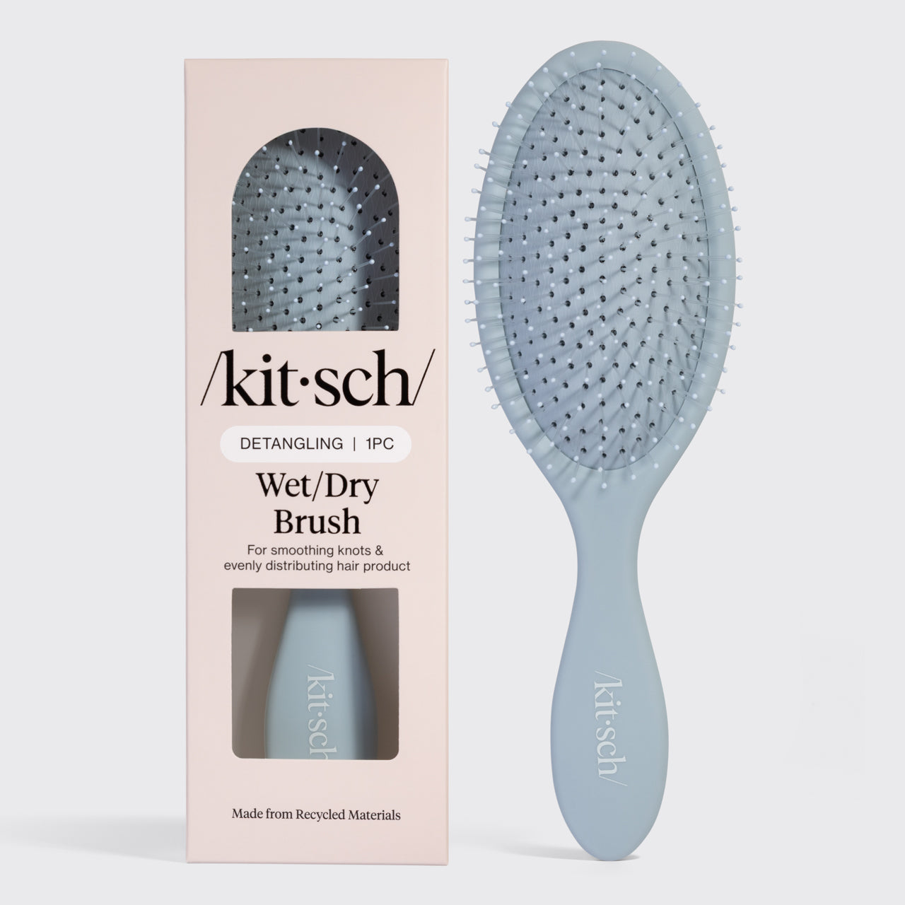KITSCH Wet/Dry Brush — close-up bristle detail — flexible ergonomic brush for detangling wet and dry hair — made from recycled materials