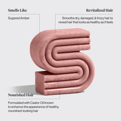 KITSCH Castor Oil Nourishing Shampoo Bar — ingredient-focused detail shot highlighting Castor Oil — Formulated with Castor Oil known to enhance the appearance of healthy, nourished hair — made in the USA with quality, globally sourced ingredients