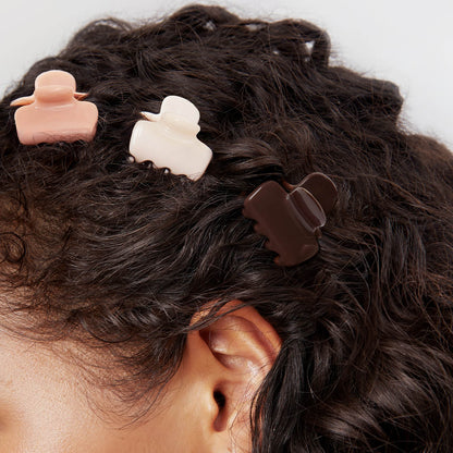 KITSCH Rosewood Mini Cloud Claw Clips 8pc — model hair shot