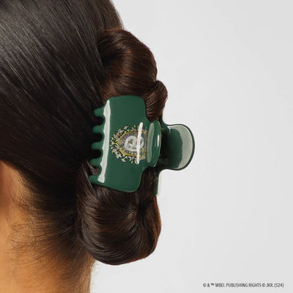 Kitsch x Harry Potter Slytherin Cloud Claw Clip - on-model lifestyle
