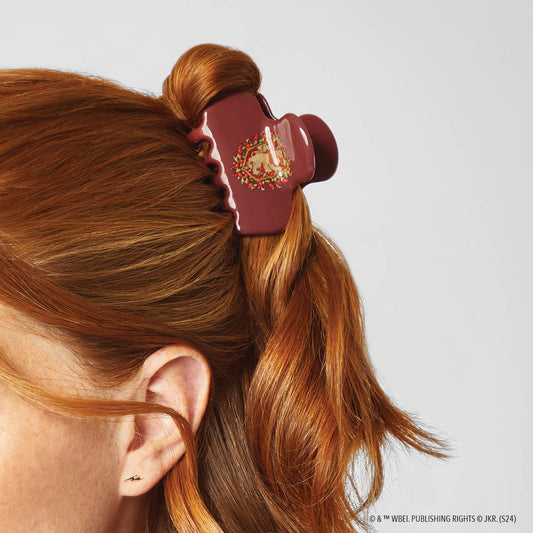Kitsch x Harry Potter Gryffindor Cloud Claw Clip - on-model lifestyle #2