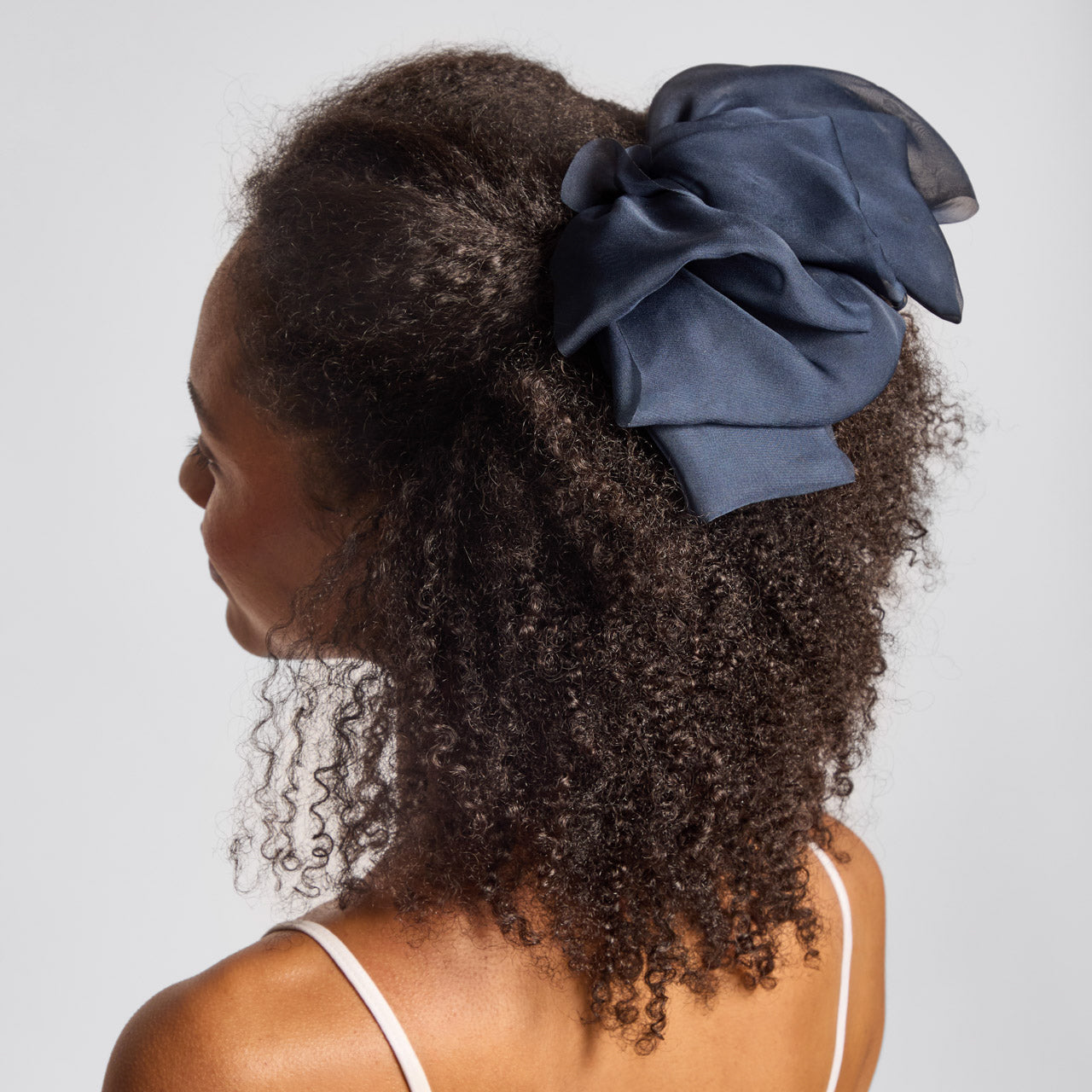 KITSCH Blue Orchid Chiffon Bow Hair Clip — model hair shot 2