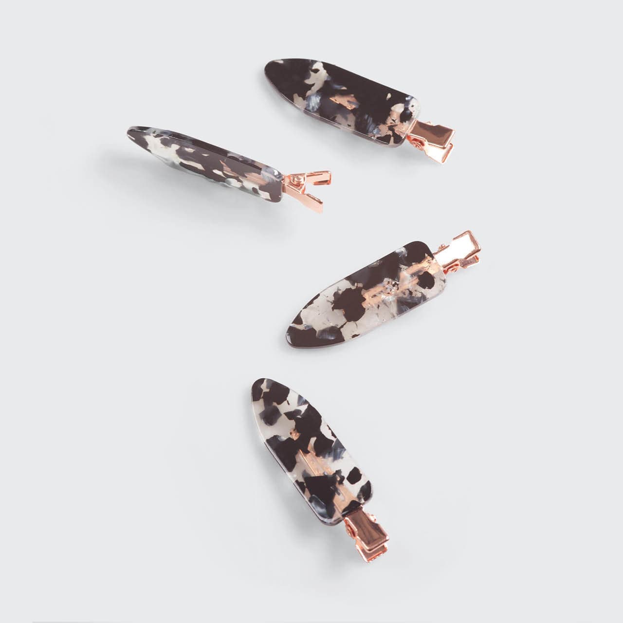 KITSCH Eco-Friendly Creaseless Clips 4pc Black Terrazzo — Detail